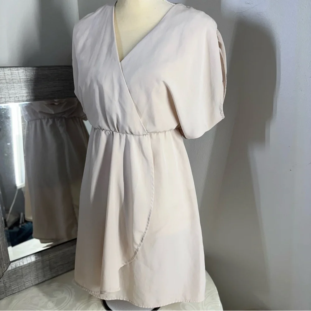 H&M Cream Dolman Sleeve V-Neck Sundress